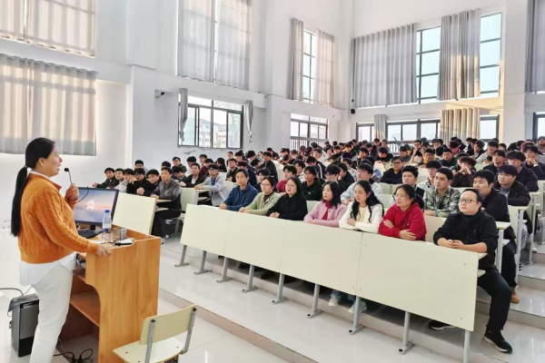 交通工程学院特邀蔚来汽车进校举办专题讲座